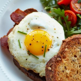Add Eggs to Your Diet to lessen Belly Fat