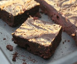 Peanut Butter Swirl Brownies 3 @dreamaboutfood
