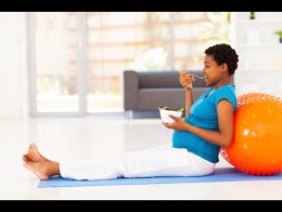 pregnant lady on exercise ball