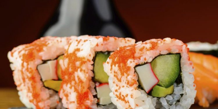 California roll calorie count